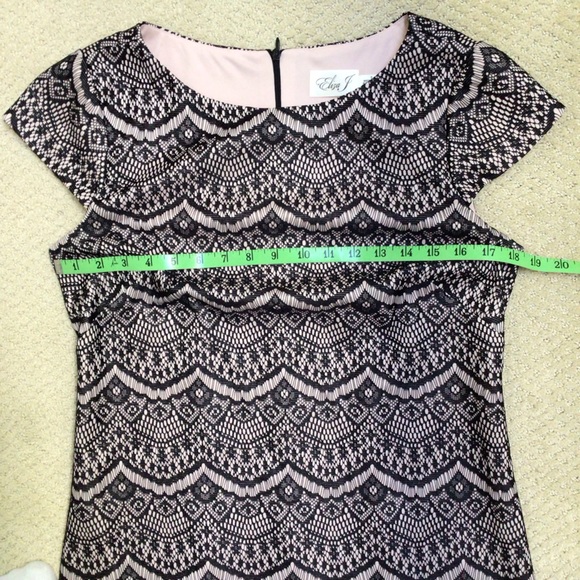Like New Eliza J Black and Tan Lace Dress - Picture 6 of 9